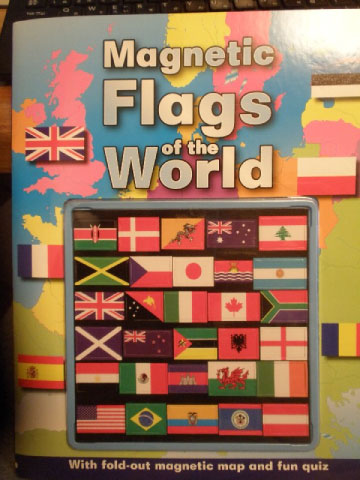 英国製「世界の国旗」のクイズに挑戦 | タディの国旗の世界